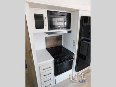 2026 Forest River RV Grand Surveyor — photo 19 view