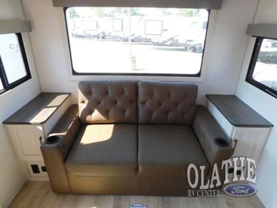 2026 Forest River RV Grand Surveyor — photo 15 view