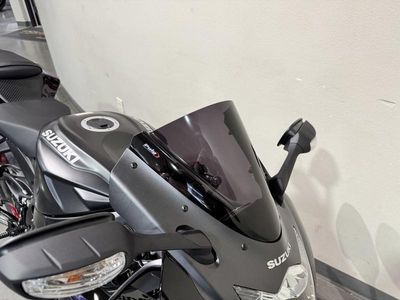 2026 Suzuki GSX-R750 — photo 12 view