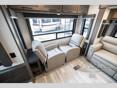 2026 Keystone RV Cougar Half-Ton — photo 13 view