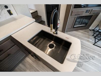2026 Keystone RV Cougar Half-Ton — photo 24 view