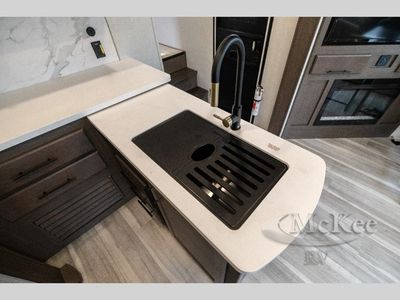 2026 Keystone RV Cougar Half-Ton — photo 23 view