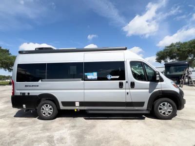 2027 Thor Motor Coach SEQUENCE - Photo 19