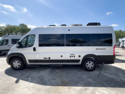2027 Thor Motor Coach SEQUENCE - Photo 18