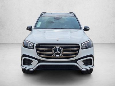 2026 Mercedes-Benz GLS 450 - Photo 2