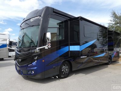 2026 Fleetwood Discovery LXE - Photo 2