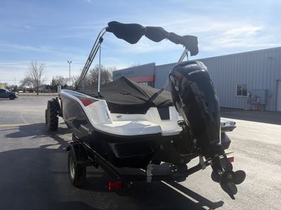 2023 Bayliner M17 - Photo 3