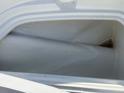 2023 Bayliner M17 - Photo 10