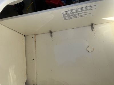2023 Bayliner M17 - Photo 11