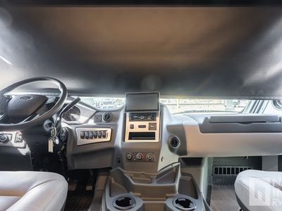 2026 Coachmen Euro - Photo 6