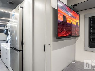 2026 Coachmen Euro - Photo 14