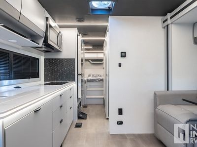 2026 Coachmen Euro - Photo 8