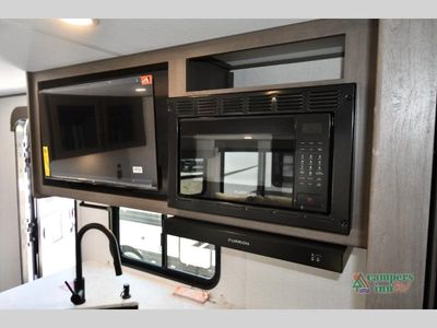 2026 Grand Design Transcend Xplor — photo 40 view