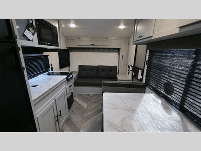 2022 Forest River RV Salem - Photo 5