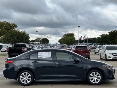 2026 Toyota Corolla - Photo 3
