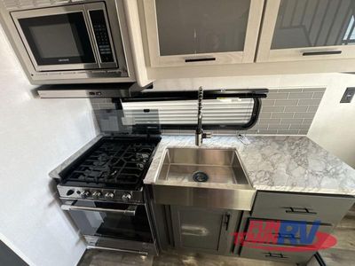 2024 Dutchmen RV Aspen Trail Loft — photo 9 view