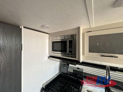 2024 Dutchmen RV Aspen Trail Loft — photo 10 view