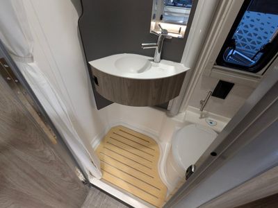 2026 Winnebago Ekko Sprinter — photo 12 view