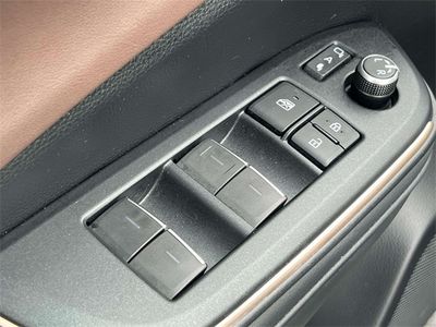 2023 Toyota Crown - Photo 21