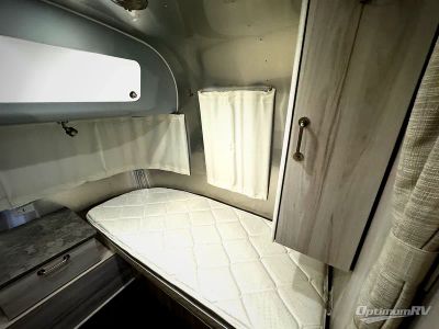 2022 Airstream International - Photo 14