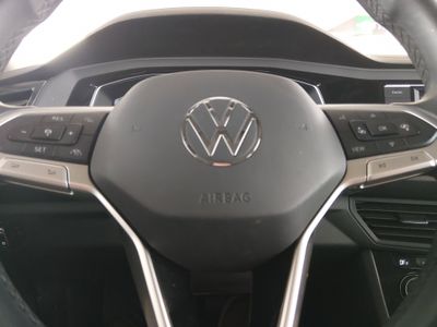 2024 Volkswagen Jetta — photo 12 view