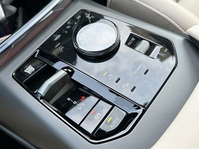2026 BMW X3 — photo 14 view