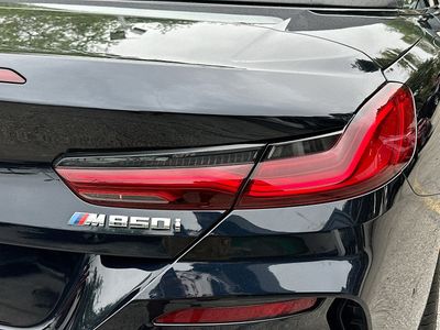 2024 BMW 8 Series — photo 31 view