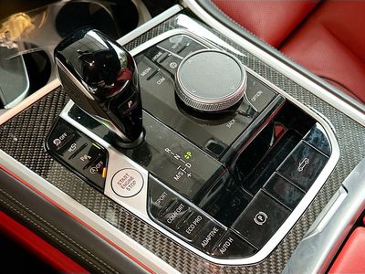 2024 BMW 8 Series — photo 17 view