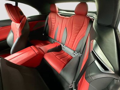 2024 BMW 8 Series — photo 25 view