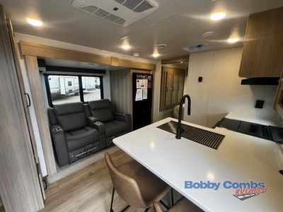 2025 Forest River RV Flagstaff Super Lite — photo 7 view