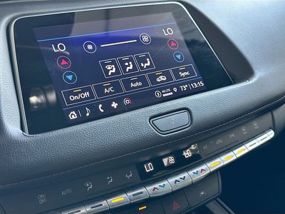 2023 Cadillac XT4 — photo 15 view