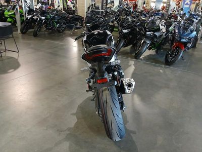2026 Kawasaki Z900 ABS - Photo 9