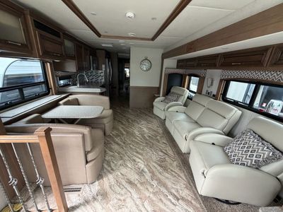 2019 Newmar Canyon Star - Photo 1