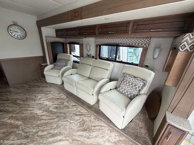 2019 Newmar Canyon Star - Photo 3