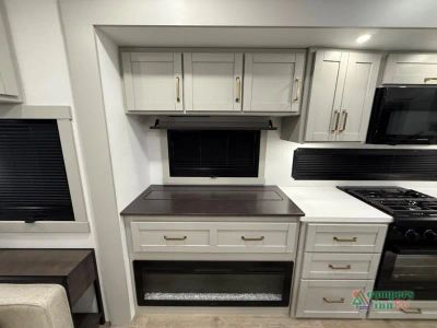 2026 Brinkley Model Z — photo 22 view
