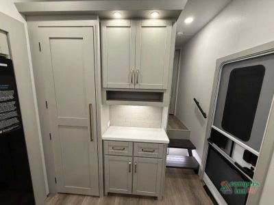 2026 Brinkley Model Z — photo 14 view
