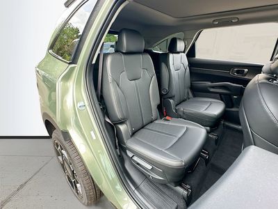2026 Kia Sorento — photo 29 view