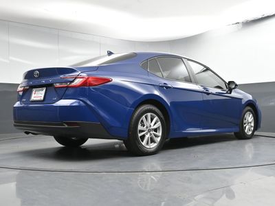 2026 2025 Toyota Camry LE Sedan - Photo 26