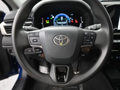 2026 2025 Toyota Camry LE Sedan - Photo 10