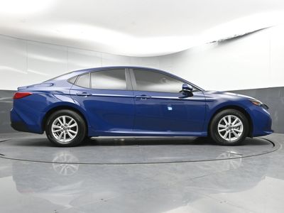 2026 2025 Toyota Camry LE Sedan - Photo 25