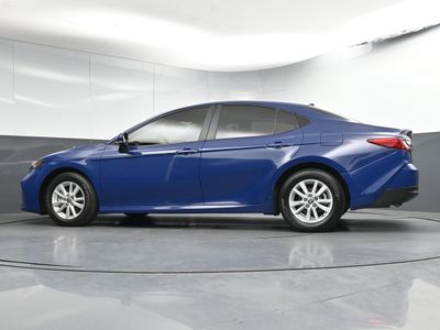 2026 2025 Toyota Camry LE Sedan - Photo 29