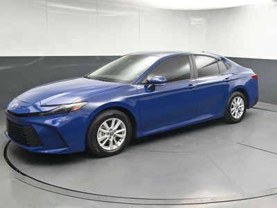 2026 2025 Toyota Camry LE Sedan - Photo 3