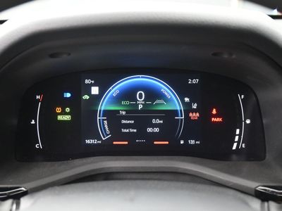 2026 2025 Toyota Camry LE Sedan - Photo 9