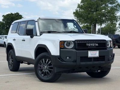 2025 Toyota Land Cruiser — side profile view