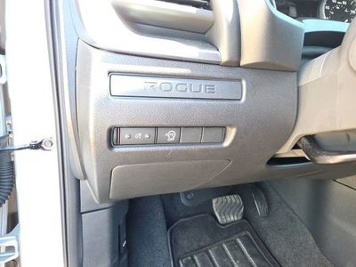 2025 Nissan Rogue — photo 14 view