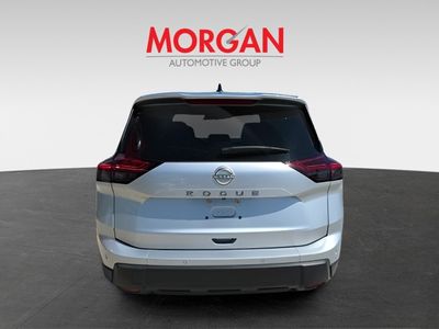 2025 Nissan Rogue — detail view