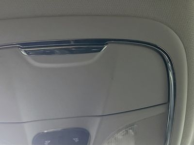 2019 Jeep Cherokee — photo 19 view