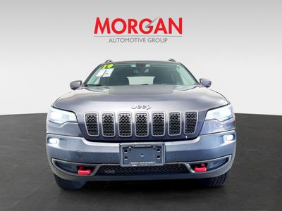 2019 Jeep Cherokee — photo 8 view