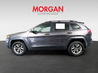 2019 Jeep Cherokee — engine compartment view