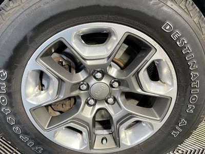 2019 Jeep Cherokee — photo 11 view